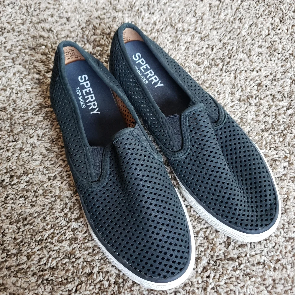 Mesh Sperry Slide Ons - Picture 1 of 5